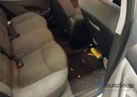 2016 Hyundai Elantra Se from USA, damaged, VIN 5NPDH4AE4GH678081